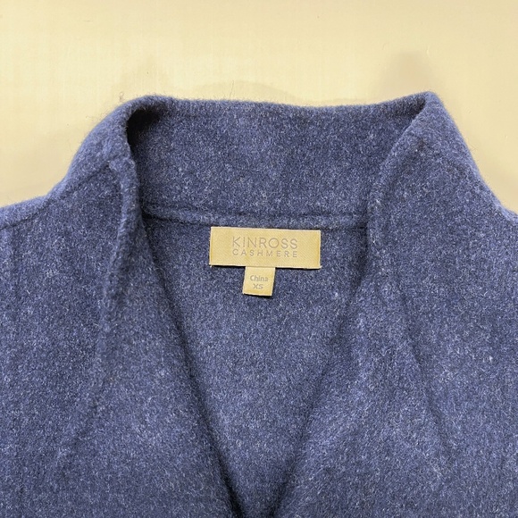 Kinross Navy Wool Cashmere Coat Size XS EUC - Picture 3 of 4